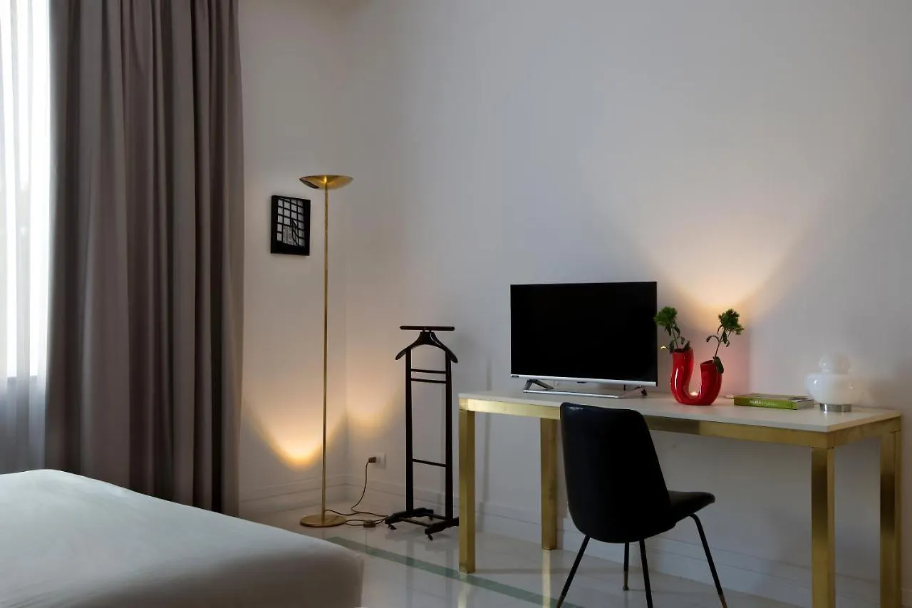 Corso Novara 5 Design Apartments Naples