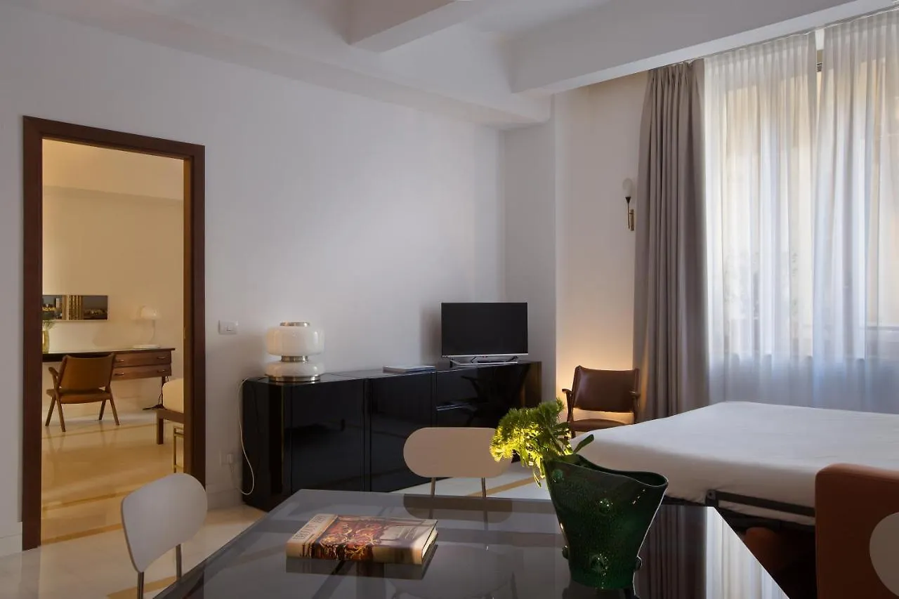 Corso Novara 5 Design Apartments Naples