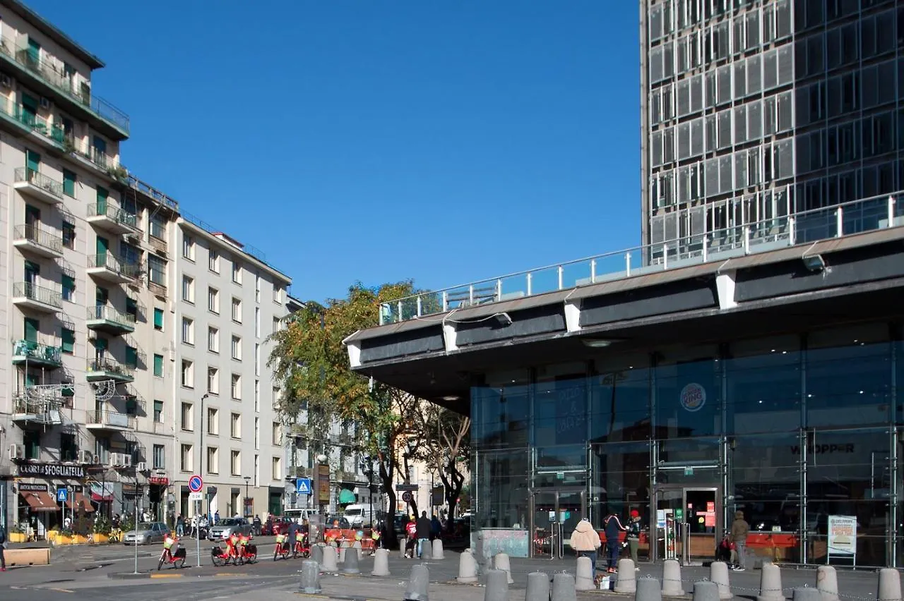 Corso Novara 5 Design Apartments Neapol